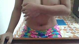 PearySaxina naked stripping on cam for live sex video chat