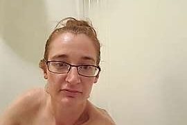 NCsoutherngirl naked stripping on cam for live sex video chat