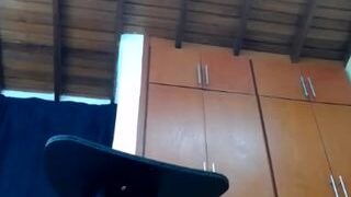 Cami-bigass nude on webcam in her Live Sex Chat Room