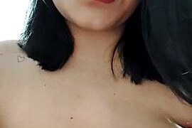 Nishaa_Lee naked stripping on cam for live sex video chat