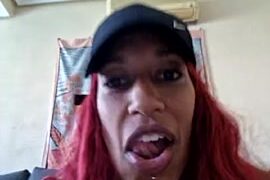 Goldenlace naked stripping on cam for live sex video chat