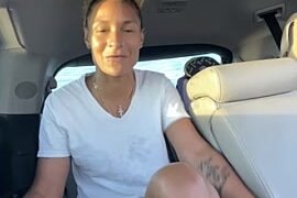 LolaBodyBunny naked stripping on cam for live sex video chat