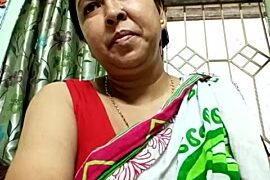 Mohini_420 naked stripping on cam for live sex video chat