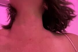 Vivian_MayXxX naked stripping on cam for live sex video chat