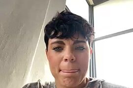 LukeLouHarvey naked stripping on cam for live sex video chat