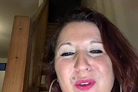sexyloulia-squirt naked stripping on cam for live sex video chat