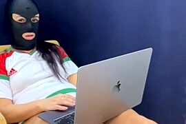 SweetArabic naked stripping on cam for live sex video chat