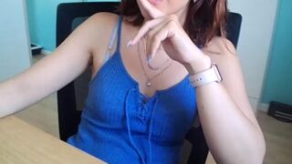 LunaaComete nude stripping on webcam for live sex xxx chat