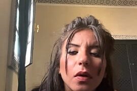 Niiaraah nude stripping on webcam for live sex xxx chat
