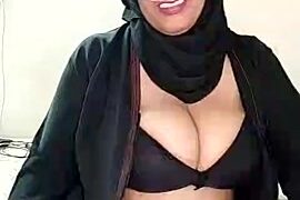 Rahana15 nude stripping on webcam for live sex xxx chat