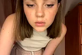 Melica_Diamond nude stripping on webcam for live sex xxx chat