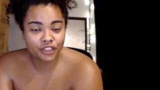 emmy nude on webcam in XXX Live Sex Chat Room