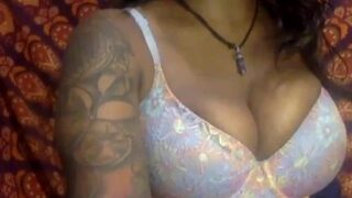warmhoney888 nude on webcam in XXX Live Sex Chat Room