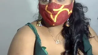 Amisha_bhabhi nude stripping on webcam for live sex xxx chat