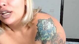 nicki_thick nude on sex cam in XXX Live Sex Chat Room