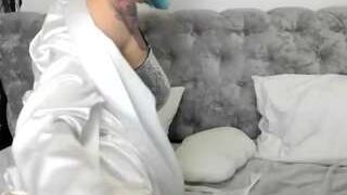 vampi-dd nude on sex cam in XXX Live Sex Chat Room