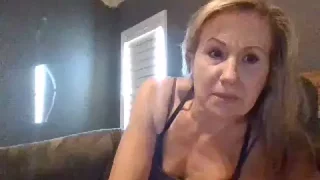 Lisaisluscious nude strip before webcam for live sex xxx chat