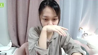 Tw-alixxa nude strip before webcam for live sex xxx chat
