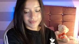 Ameliee19 nude on sex cam in XXX Live Sex Chat Room