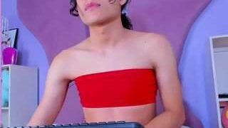 Heylen nude on sex cam in XXX Live Sex Chat Room