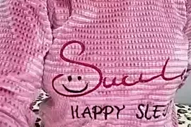 saloma- nude strip before webcam for live sex xxx chat