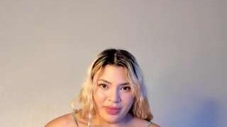 Atenea Ross nude on sex cam in XXX Live Sex Chat Room