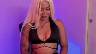 Ivysttonne nude on sex cam in XXX Live Sex Chat Room