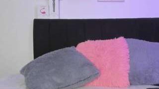 aihnoa-split nude on sex cam in XXX Live Sex Chat Room