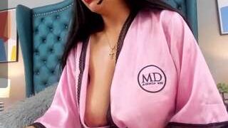 Niicole nude on sex cam in XXX Live Sex Chat Room