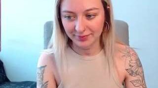 hasleyjonns nude on sex cam in XXX Live Sex Chat Room