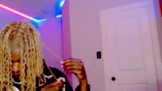 XxprincetonxX nude on sex cam in XXX Live Sex Chat Room