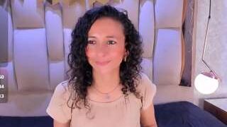 ArinnaRussell nude on sex cam in XXX Live Sex Chat Room