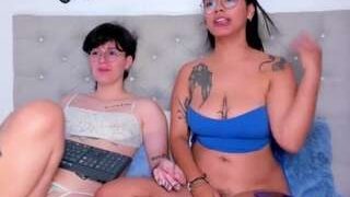 duas-ninfomaniacas nude on sex cam in XXX Live Sex Chat Room