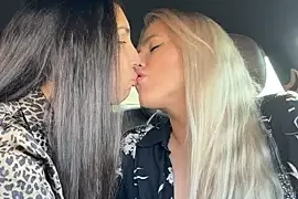 Keep_us_wild nude strip before webcam for live sex xxx chat