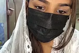 SHIREEN_1100 nude strip before webcam for live sex xxx chat