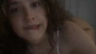 xoxoMarianna nude on sex cam in XXX Live Sex Chat Room