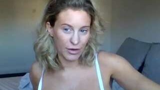 amberboo92 nude on sex cam in XXX Live Sex Chat Room