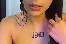 Arianna_rossi_ nude strip before webcam for live sex xxx chat