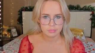bellatip nude on sex cam in XXX Live Sex Chat Room