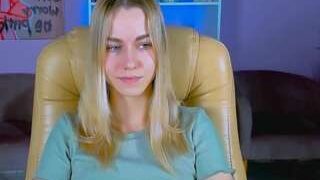 emma-breezee nude on sex cam in XXX Live Sex Chat Room