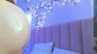 MariNettLOVE nude on sex cam in XXX Live Sex Chat Room