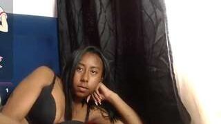 sofyyahoneyy nude on sex cam in XXX Live Sex Chat Room