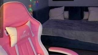 Tiffany-Powers nude on sex cam in XXX Live Sex Chat Room