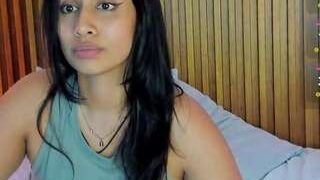 venuz-lee nude on sex cam in XXX Live Sex Chat Room
