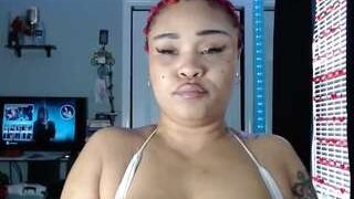 CINNAMON RED nude on sex cam in XXX Live Sex Chat Room