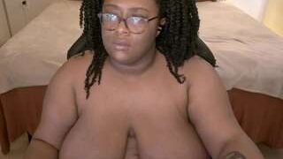 cocoasundaze nude on sex cam in XXX Live Sex Chat Room