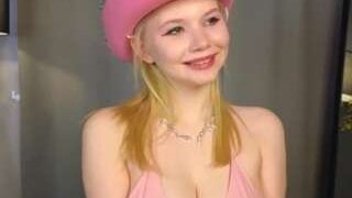 EdlaBuskey nude on sex cam in XXX Live Sex Chat Room