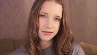 EdlaElsey nude on sex cam in XXX Live Sex Chat Room