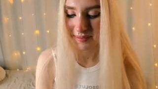 Nexia nude on sex cam in XXX Live Sex Chat Room