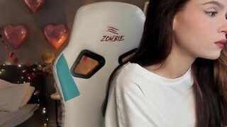Alexa-Hartt nude on sex cam in XXX Live Sex Chat Room